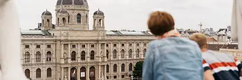 Veduta sul Kunsthistorisches Museum Vienna dalla terrazza sul tetto del Naturhistorisches Museum Vienna